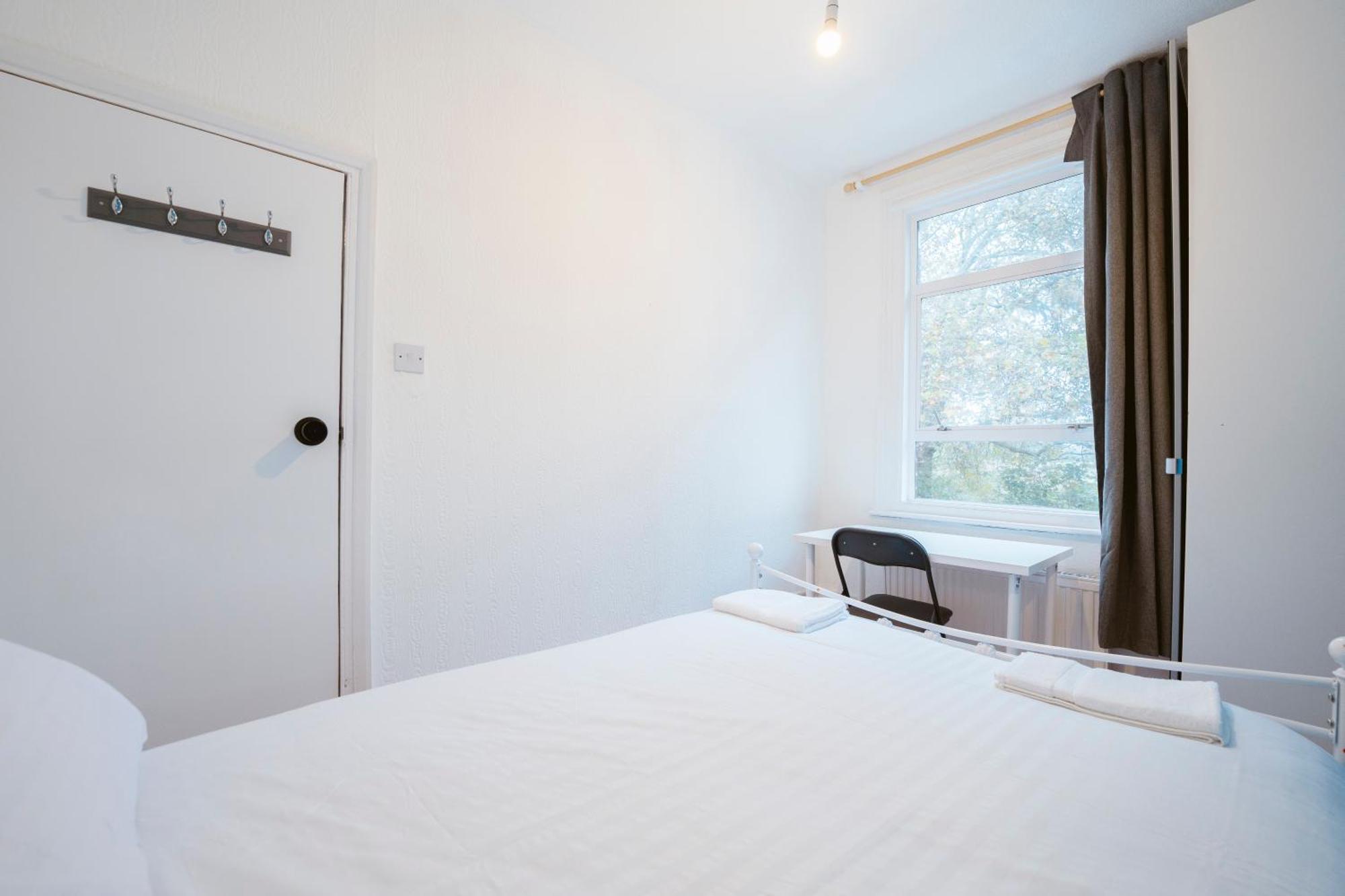 Forest Gate Double Rooms Лондон Екстер'єр фото